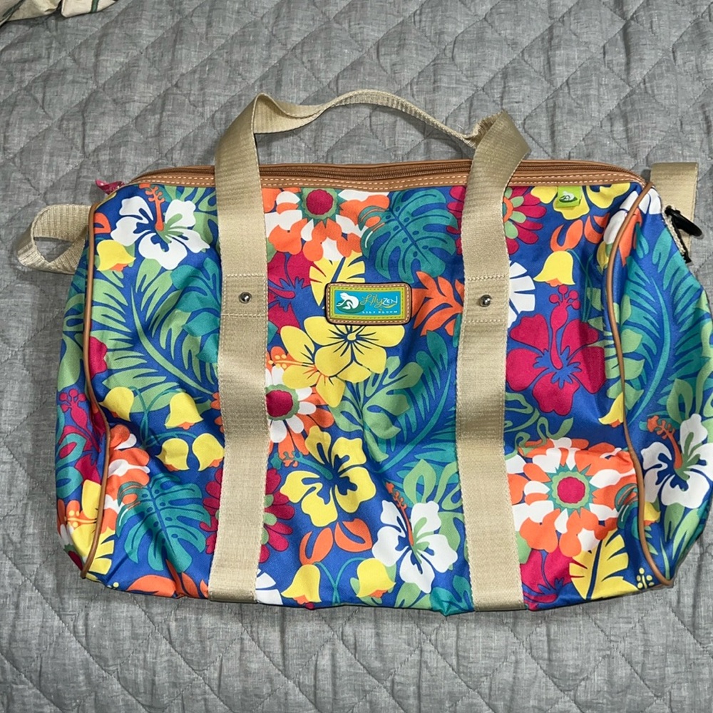 Lilly bloom Lilly zen duffle bag